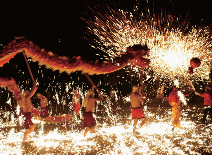 대륙을 붉게 물들이는 중국의 원소절