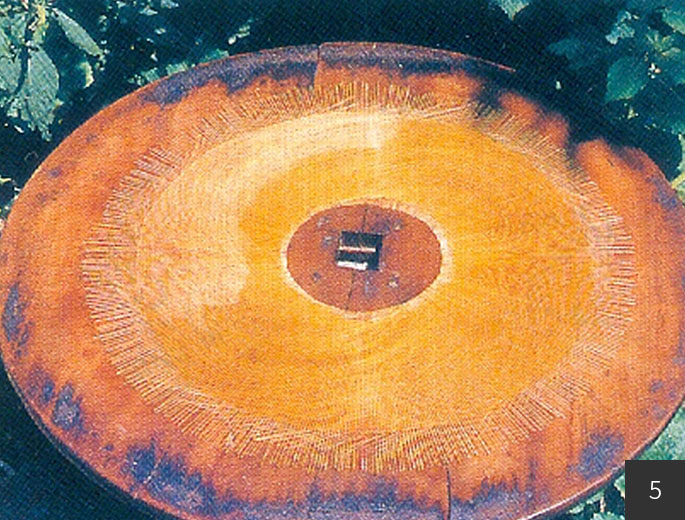 완성된 갓(통영 갓): 갓일(입자장) 기능보유자 정춘모 선생의 작품