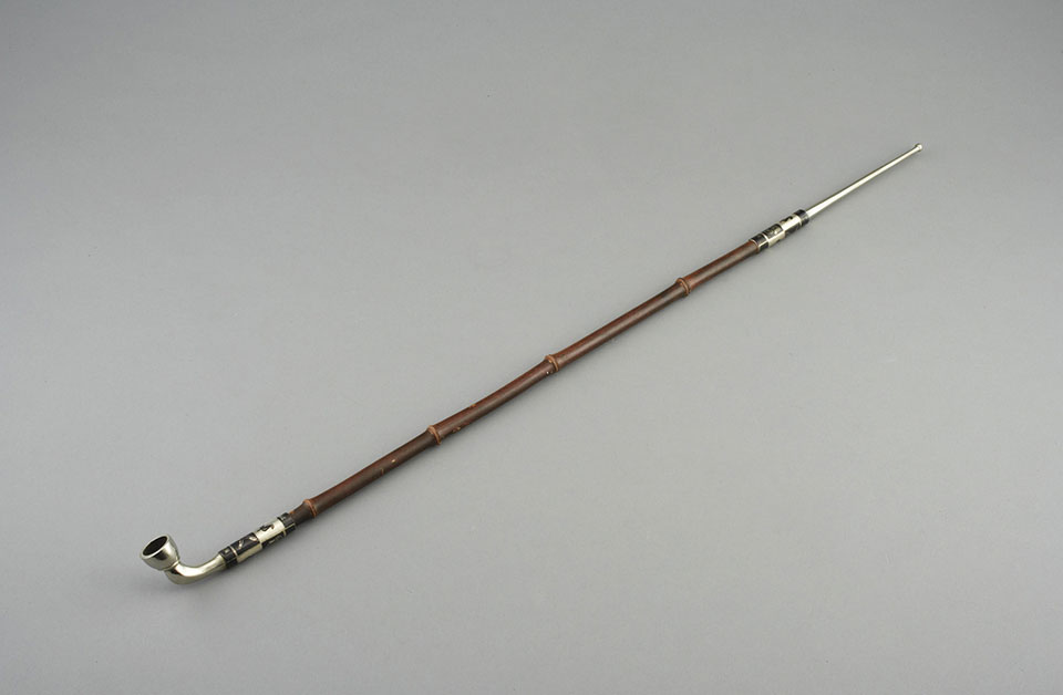 오동상감연죽_길이 79cm.jpg