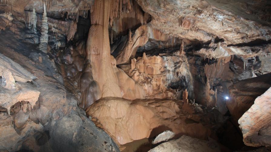 A Refuge from the Japanese Invasions of Korea and a 400-Million-Year Wonder5