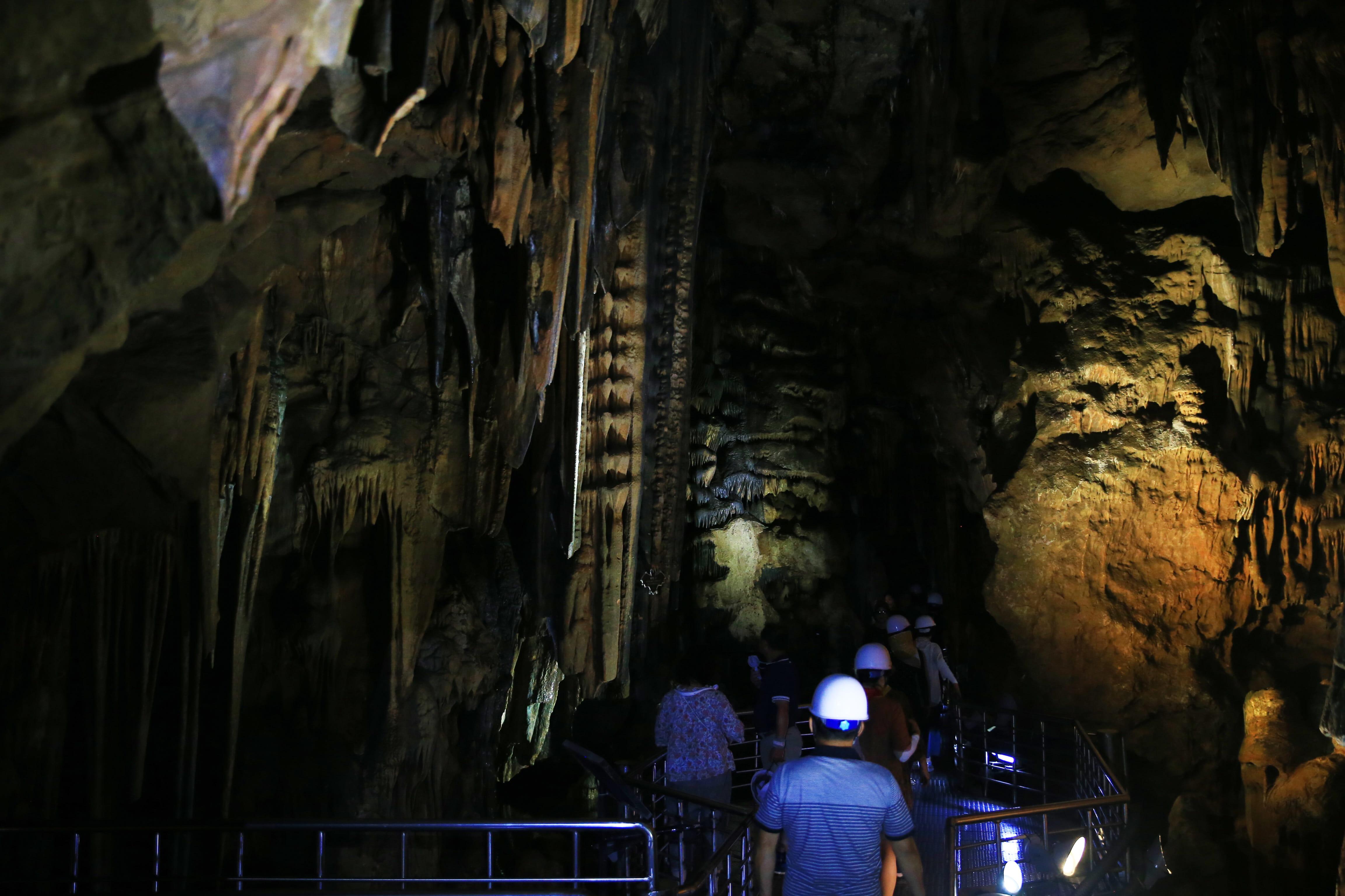 Korea&rsquo;s First Show Cave Open to the Public9